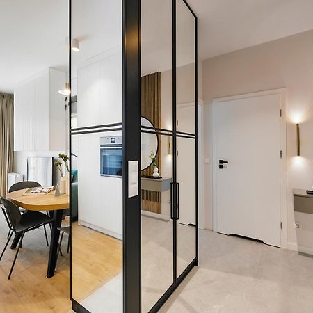 Golden Dreams Luxury Apartments 21 Krakow Ngoại thất bức ảnh